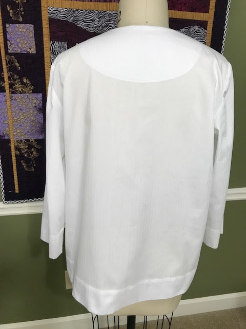Now Sewing: One white shirt, two pockets