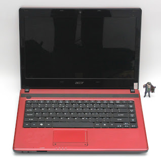 Laptop Acer Aspire 4738Z | Core i3 | 14-inch