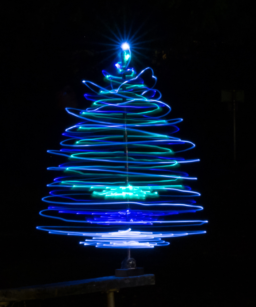 ann miles photography alien invasion light painting at foxton invasion of the christmas lights
