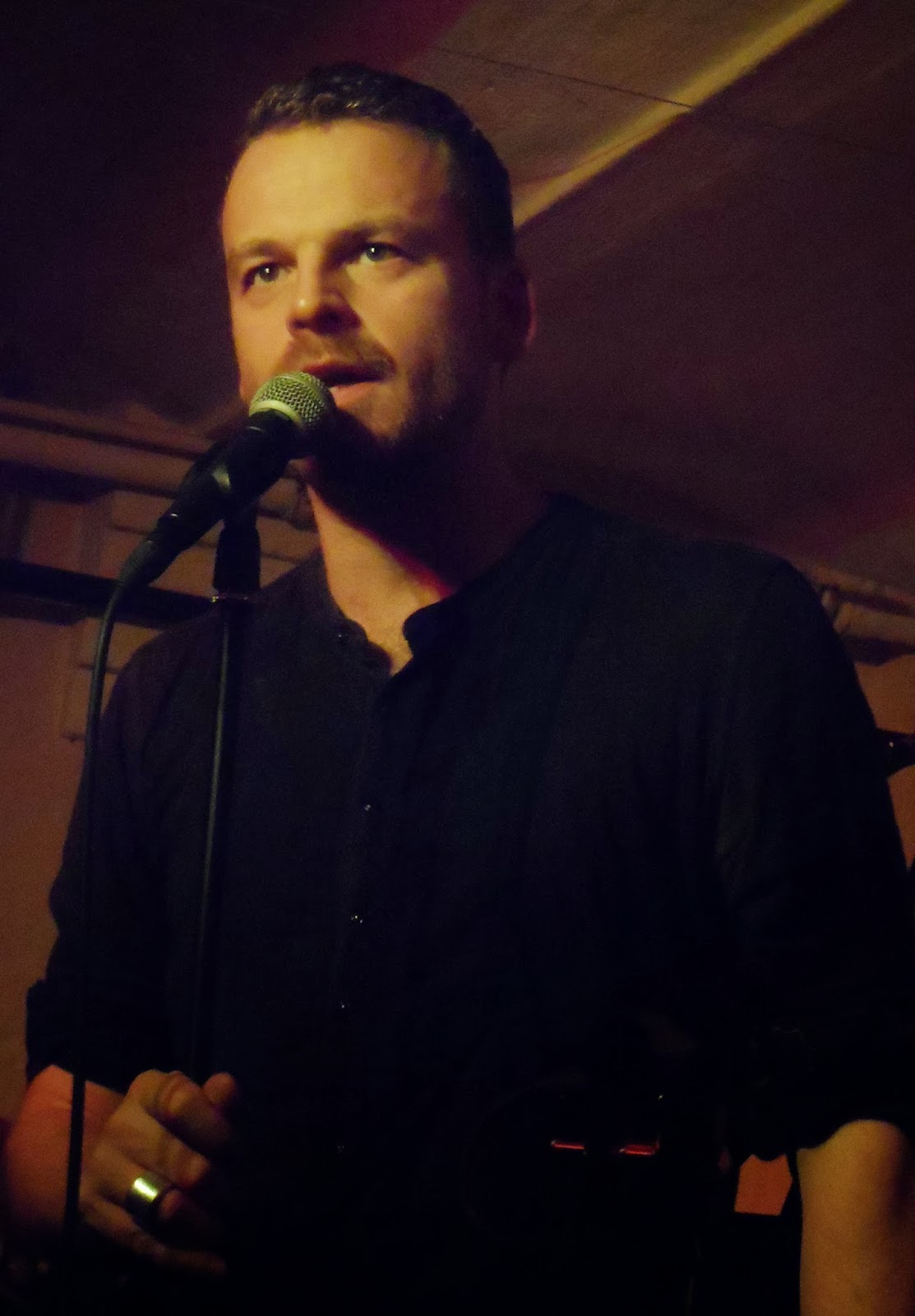 Even The Stars The Miserable Rich Hannover Feinkost Lampe 16th November 2014