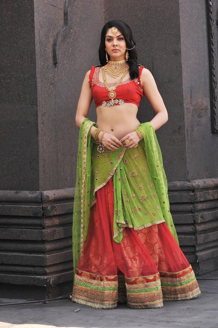 sundari lehenga