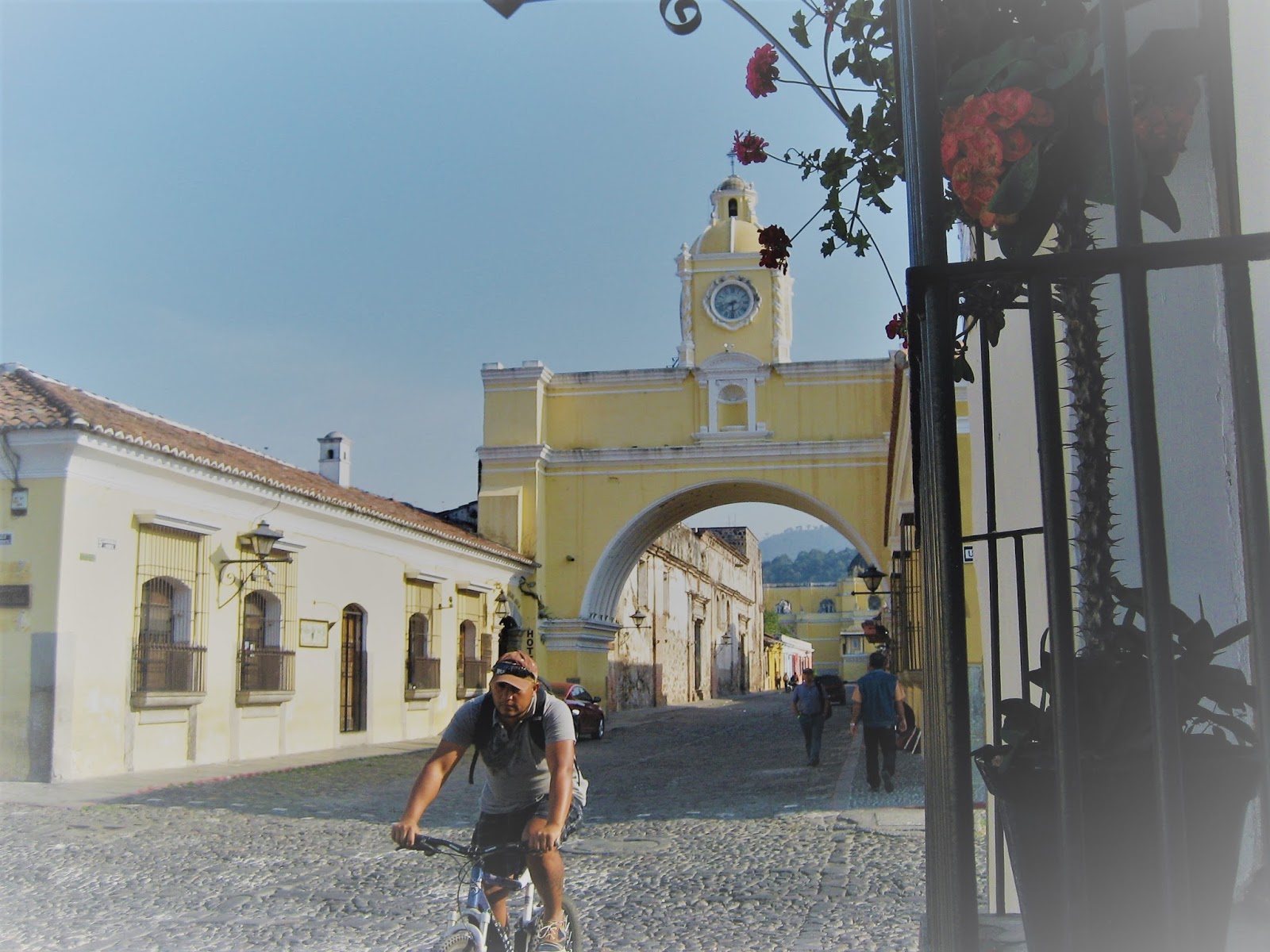 Living Rootless Antigua, Guatemala Scenes from La Merced