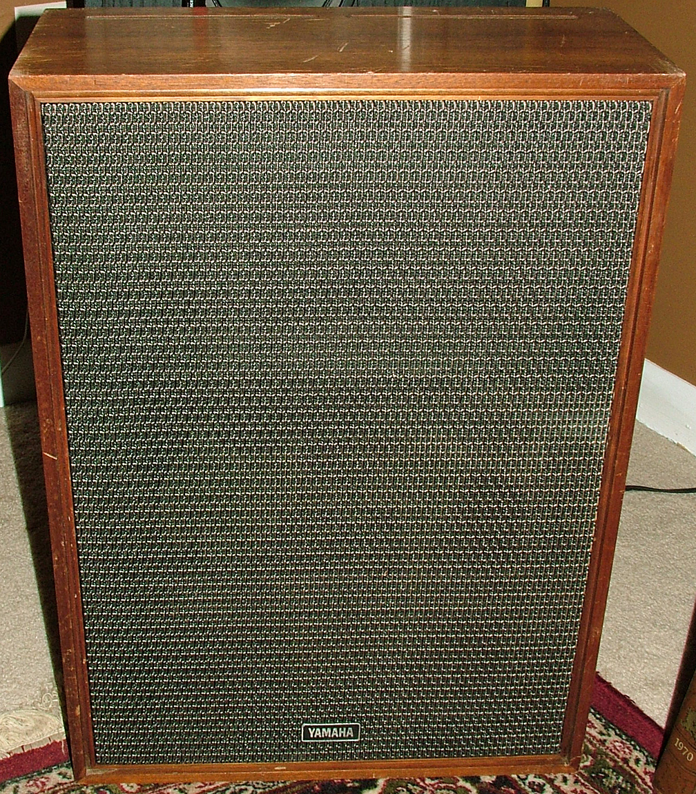 The Robb Collections Extremely Rare Japanese Stereo Speakers YAMAHA NS15