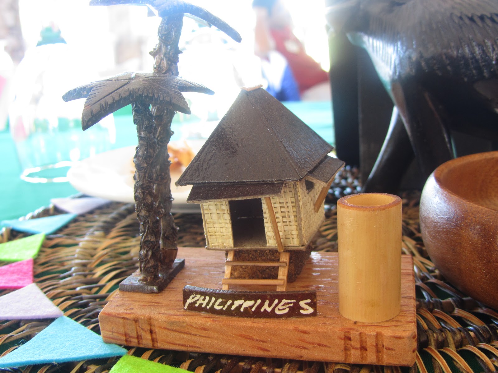 Animusdrifterer: Filipino children's party: what does it look like?