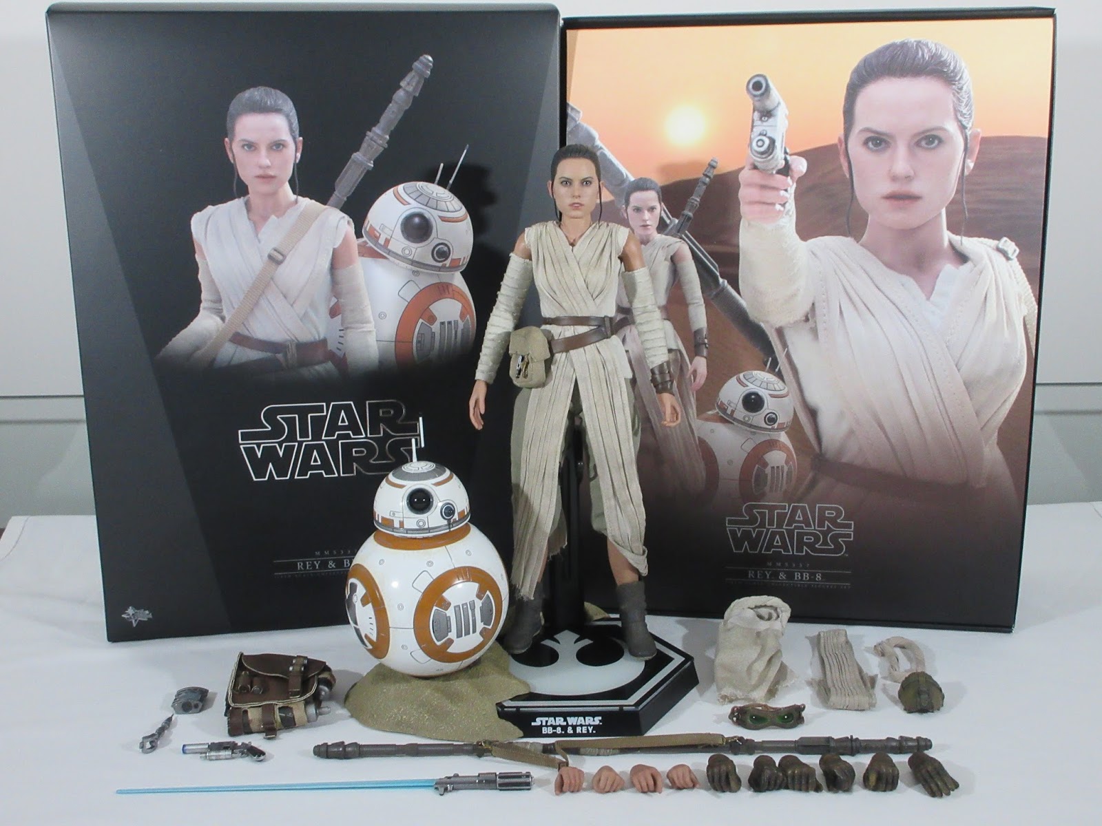 hot toys rey and bb8