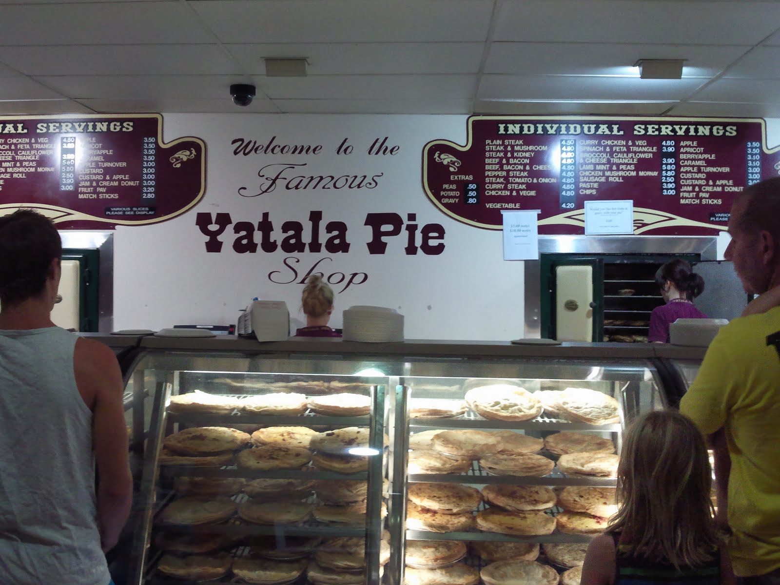 Food Hunters Yatala Pies
