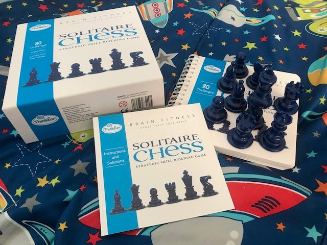  ThinkFun Brain Fitness Solitaire Chess - Fun Version