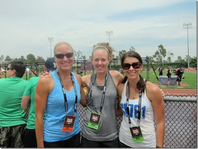 Fitfluential, Reebok, and GNC bloggers posing for a photo at the 2012 CrossFit Games