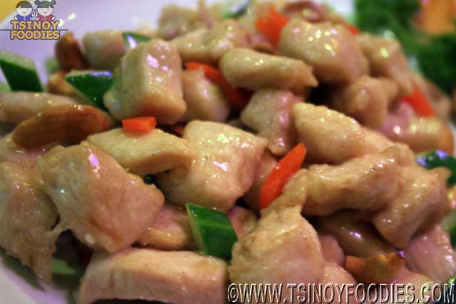 sauteed diced chicken with cashew nuts