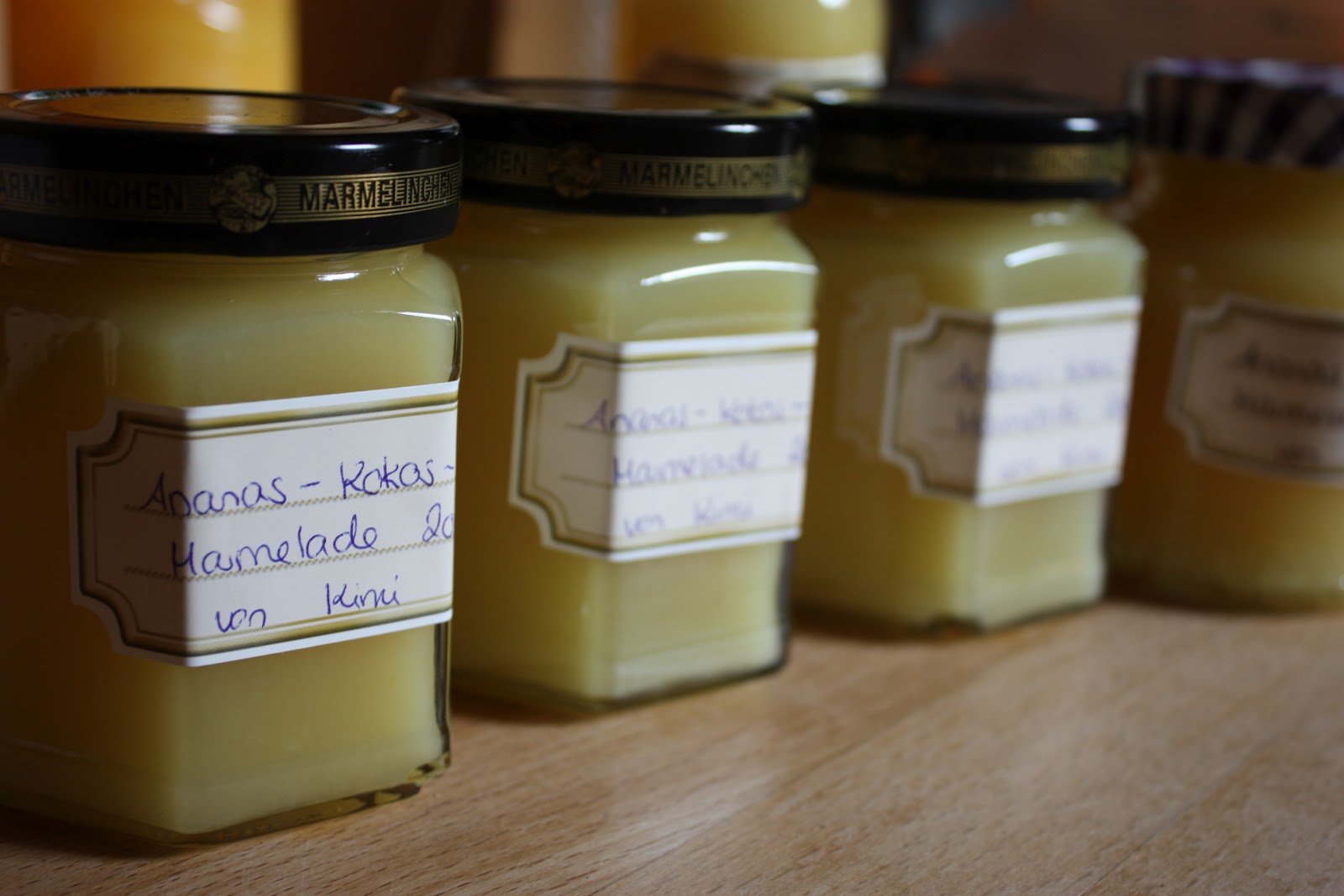 Schokokroete: Ananas-Kokos-Marmelade