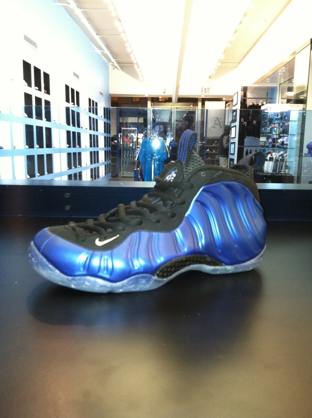 ATMOS Nike Air Foamposite One "Royal Blue"