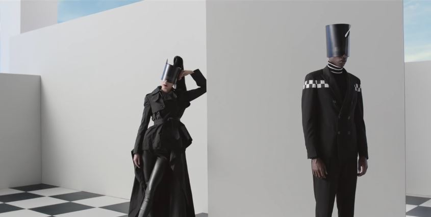 Modello e modella OVS pubblicità Jean Paul Gaultier con Foto - Testimonial Spot Pubblicitario OVS 2016