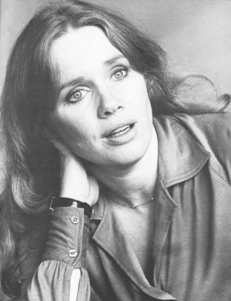 Pictures of Beautiful Women: Actress Liv Ullmann
