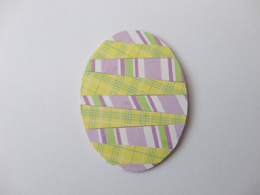 Яйцо из бумаги. Пасхальное яйцо на картоне. Пасхальное яйцо из бумаги. Яйцо из картона. Пасхальное яйцо из бумаги и картона.