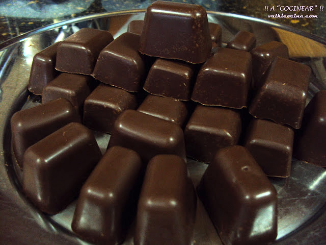 bombones crujientes de turron de chocolate casero