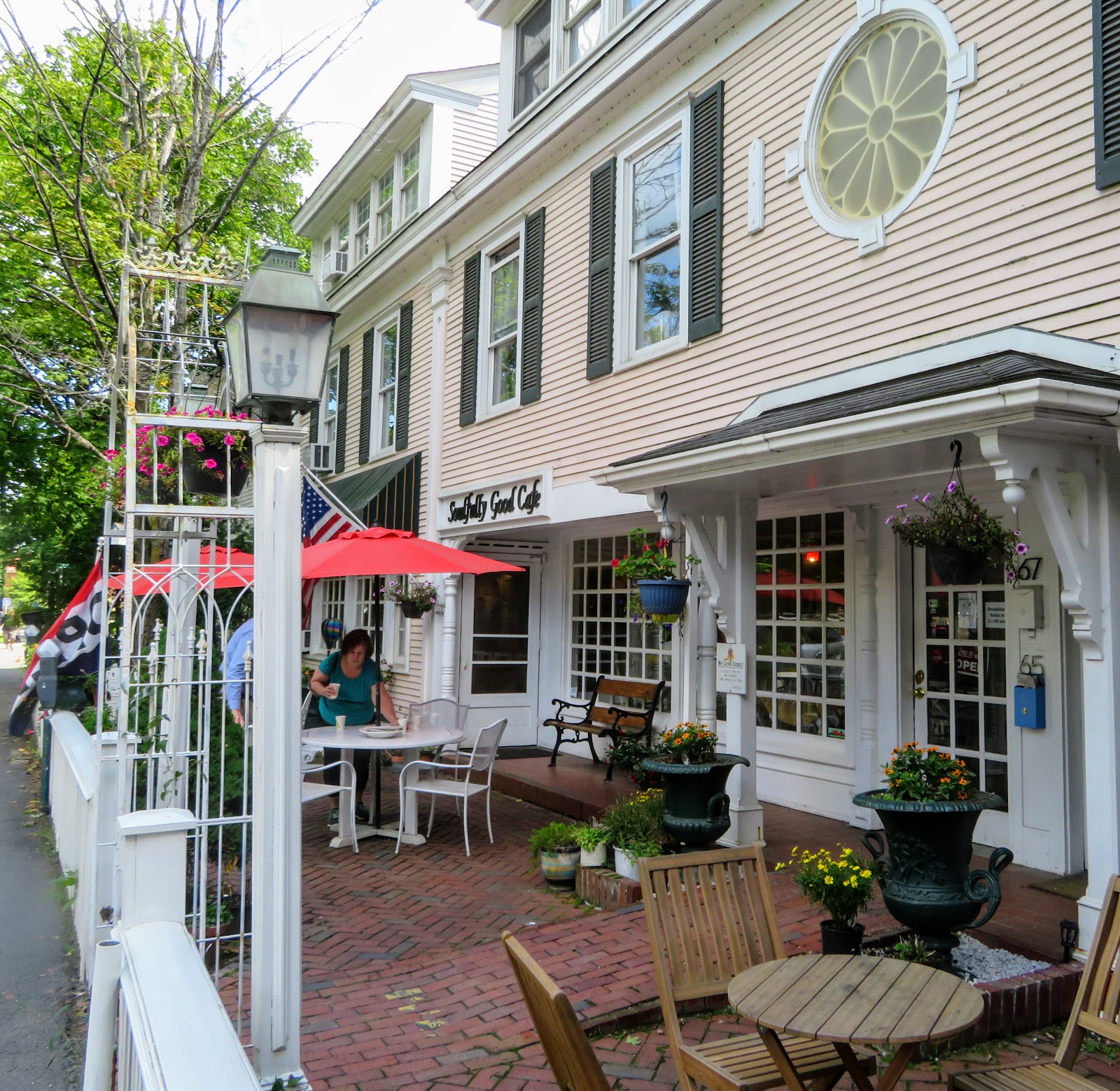 Big Daddy Dave Dinner, an Amazing Market, Woodstock Vermont and Lunch