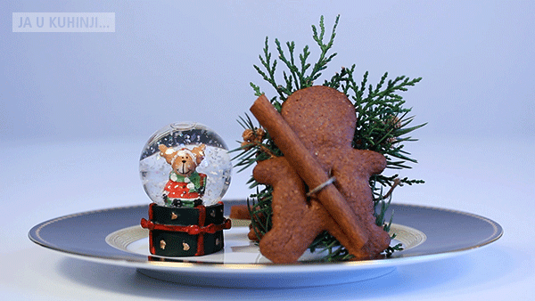 Gingerbread cookies and Christmas table decorations 
