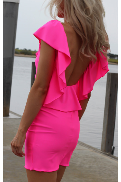 NEON Cocktail Dresses| NEON Prom | NEON Homecoming Dresses | plumede