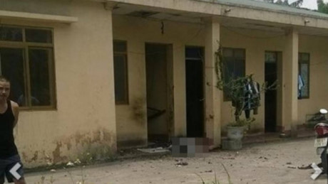 Tin pháp luật an ninh 24h qua: Án mạng kinh hoàng trong quán ăn đêm - Ảnh 2 Tin phap luat an ninh 24h qua: An mang kinh hoang trong quan an dem - Anh 2