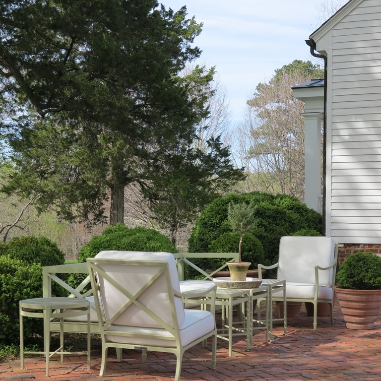 The Peak Of Chic May 2016 Mckinnon And Harris Furniture All Photos Courtesy Of Anne Mie