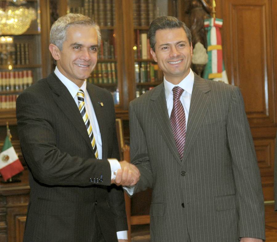 KIKKA 2 plurinominales fuera Miguel Angel Mancera MANCERDA es del PRI Acusa Martí Batres a