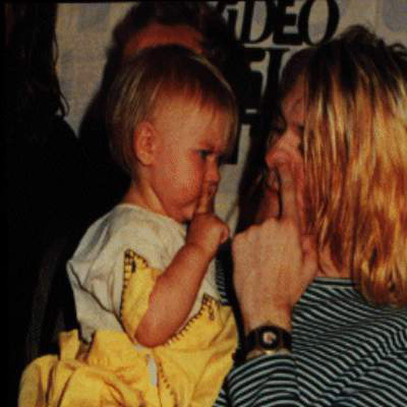 Kurt and Frances picking their noses : Nirvana