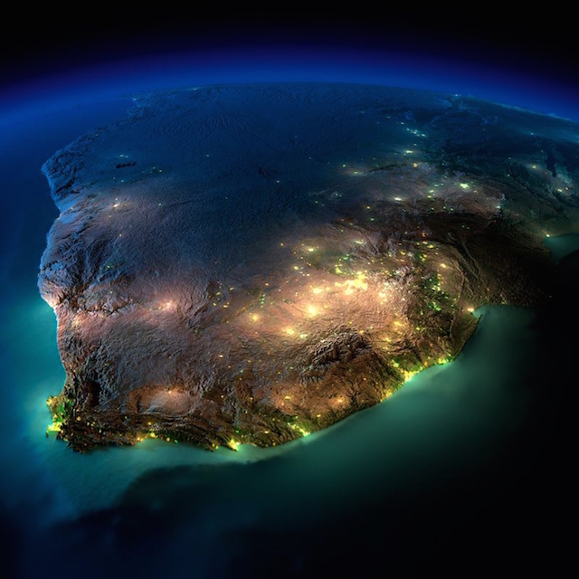 صور مذهلة للأرض التقطت ليلاً من الفضاء الخارجي بواسطة وكالة الفضاء الأمريكية ناسا 5