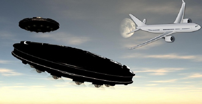  Δύο αμερικανικά επιβατικά αεροπλάνα είδαν UFO - Οι πιλότοι αποκαλύπτουν το γεγονός στο πύργο ελέγχου ηχητικό βίντεο