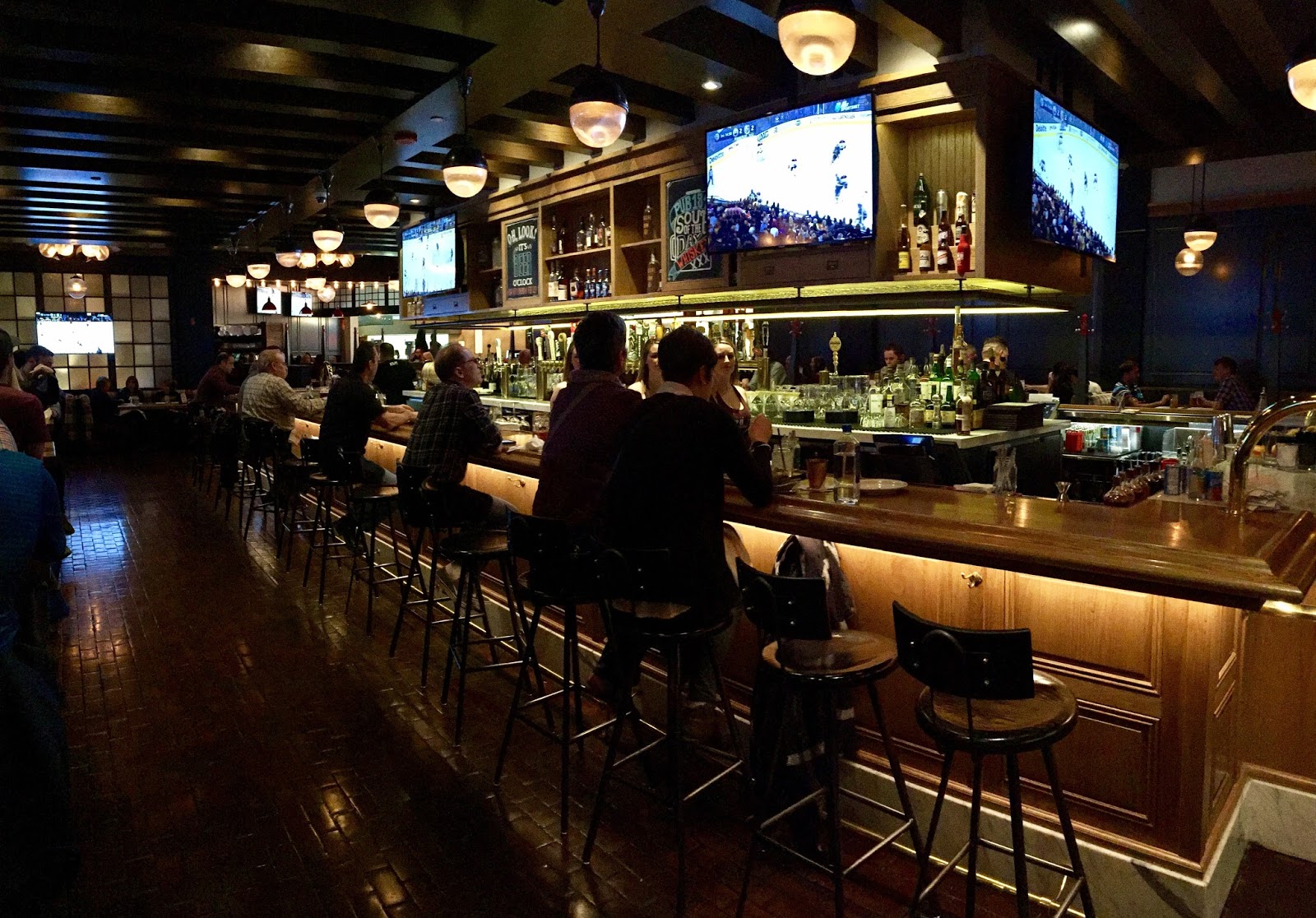 Monster Munching Nachos at Michael Mina's Pub 1842 in the MGM Grand