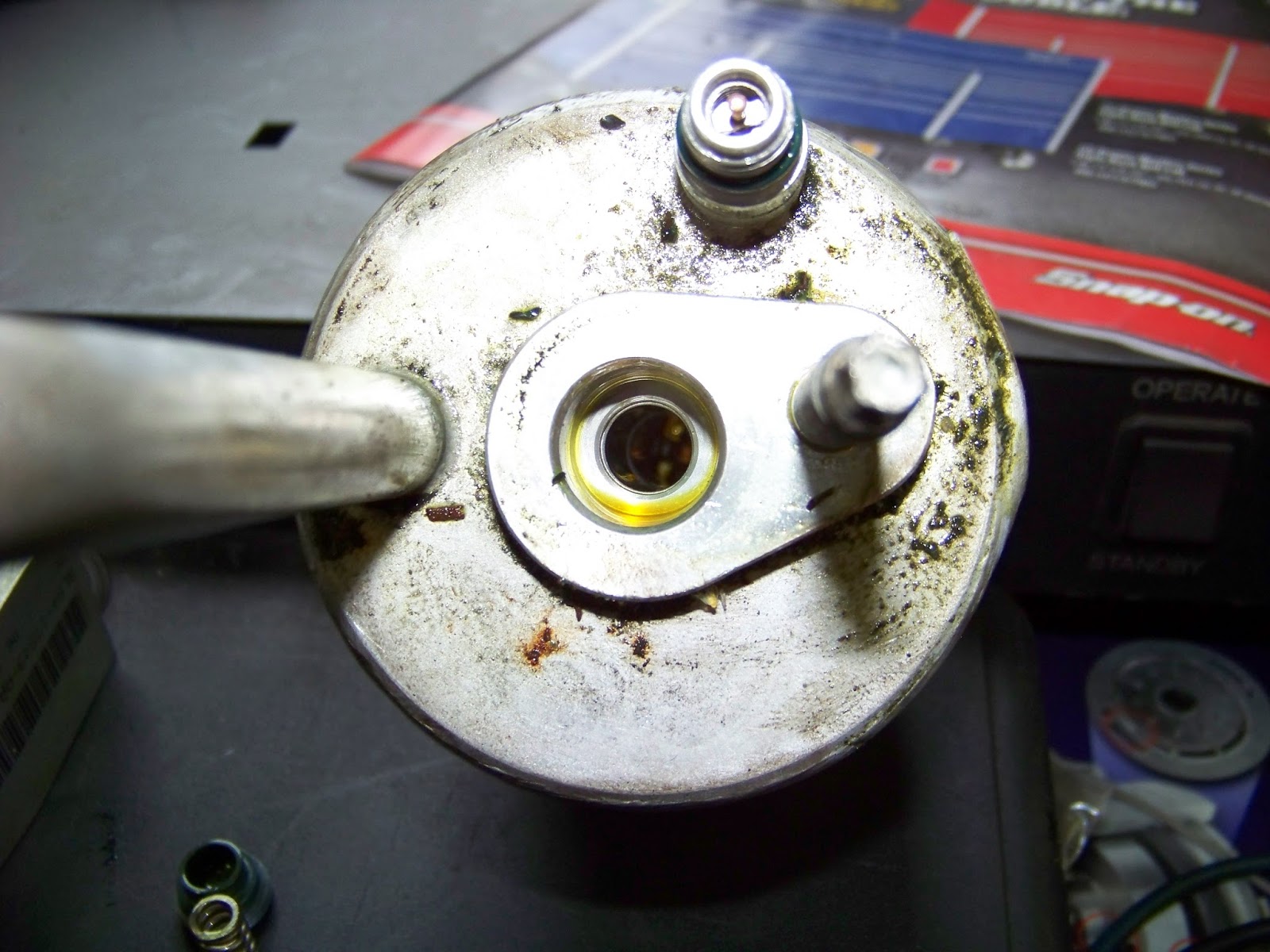 Autotechtitude: 2010 Ford Escape AC. What I found