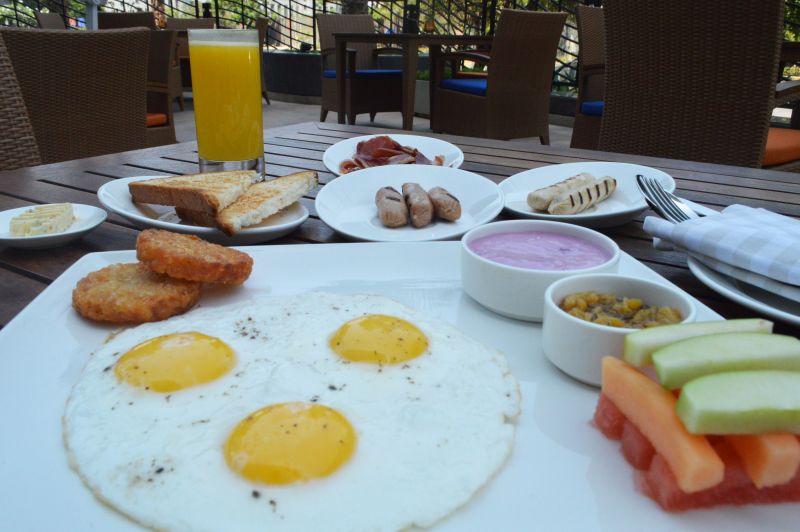 Top Breakfast Places in Mumbai
