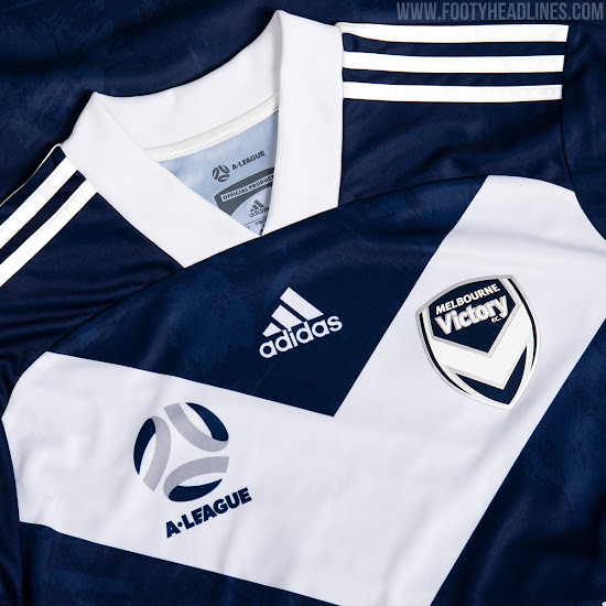 MELBOURNE VICTORY HONDA #4 A-LEAGUE NAME AND NUMBER SET FOR HOME JERSEY 