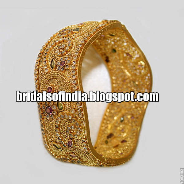 Big bangles gold Clearance