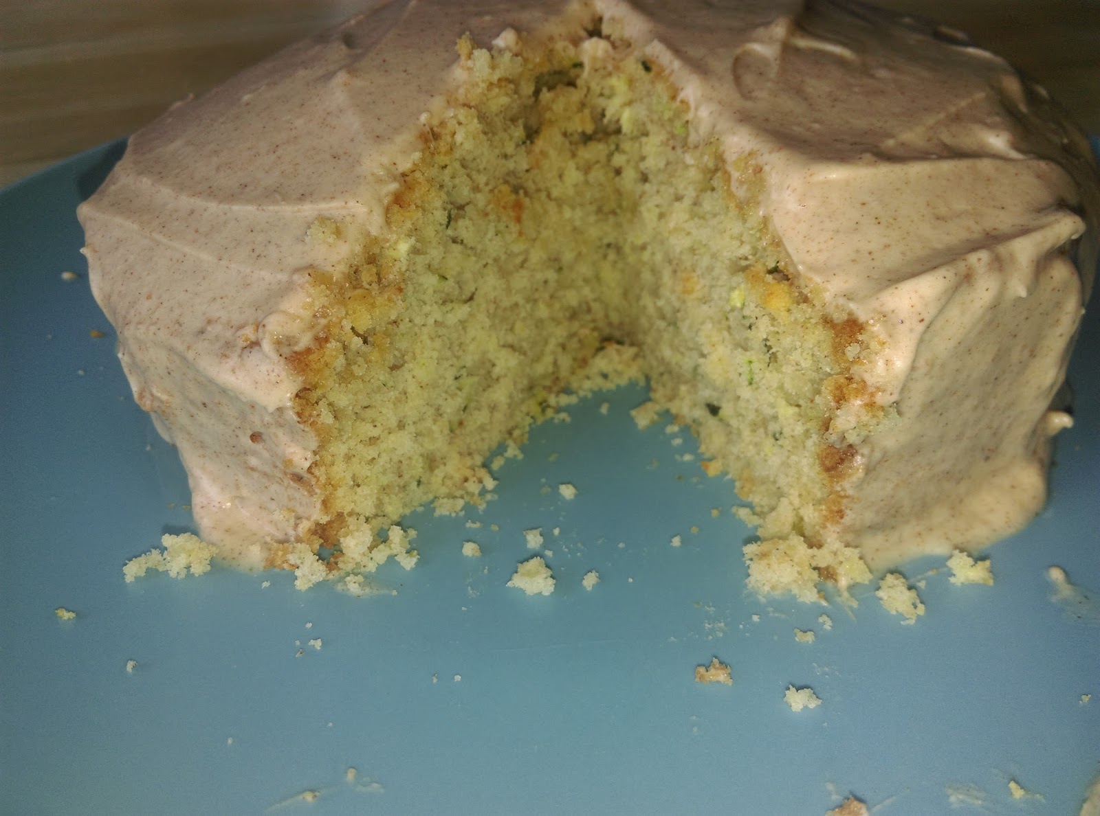 Birgit schreibt: Zucchinikuchen mit Frischkäse - Zimt Frosting