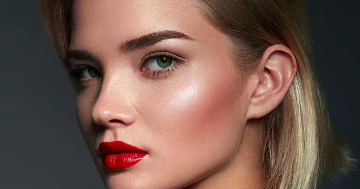 Bibir Western makeup dan Korean makeup