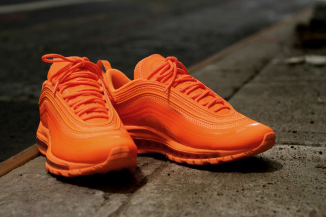 nike air 97 hyperfuse