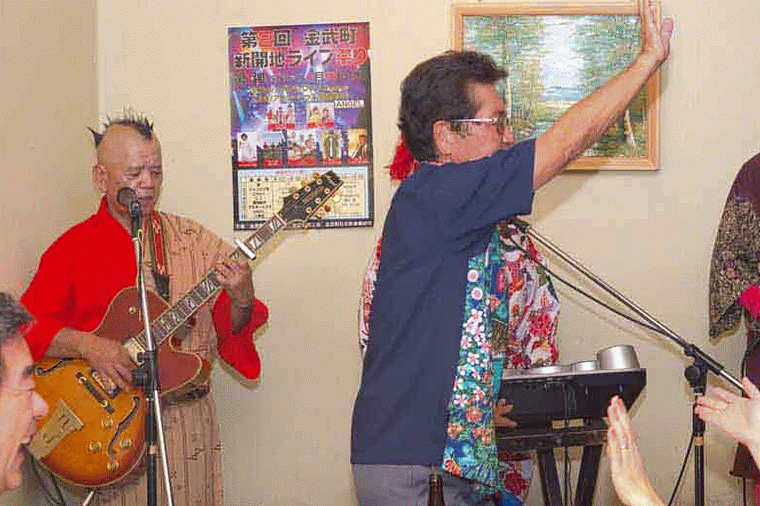 Ryukyu Life Shadows and Lights in Kin Town Last Night