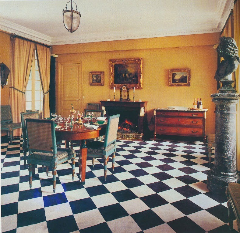 The Peak of Chic® Le Temple de la Gloire