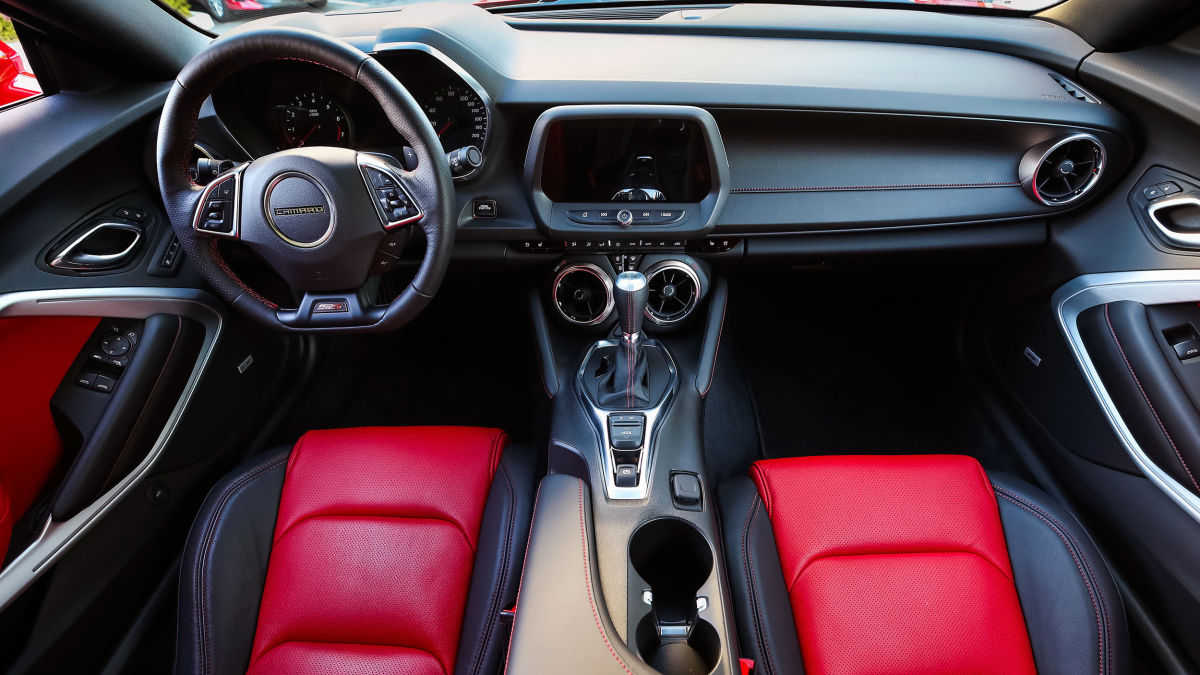 The 37 000 2019 Chevrolet Camaro Ss With A Super Sleek Interior