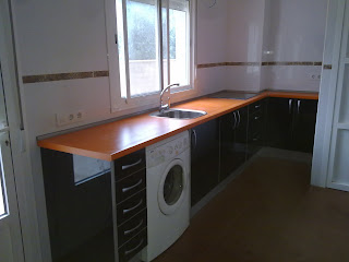 Ricardo Santos Carpintería - 652 083 710 C/Mar Mediterráneo,39 P.I