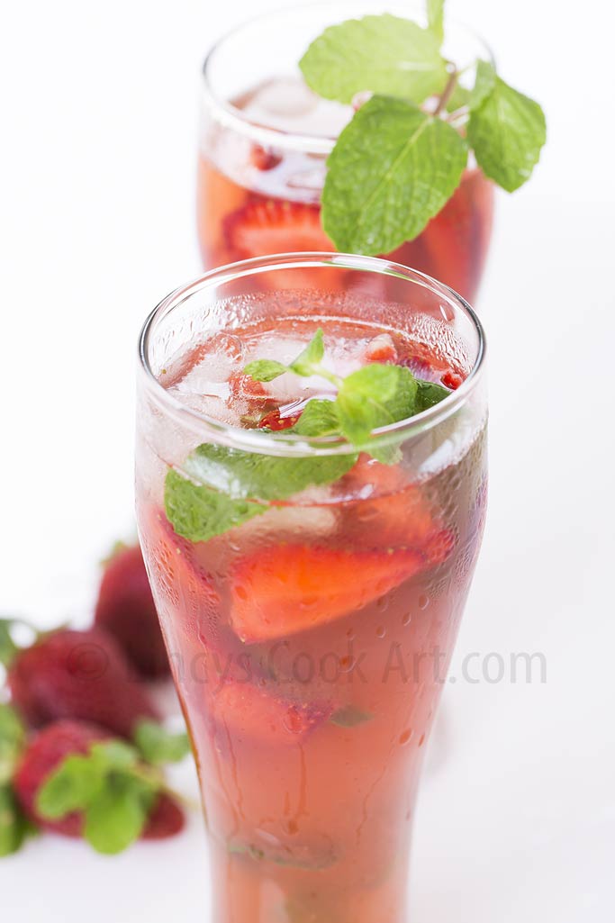 Iced Strawberry tea