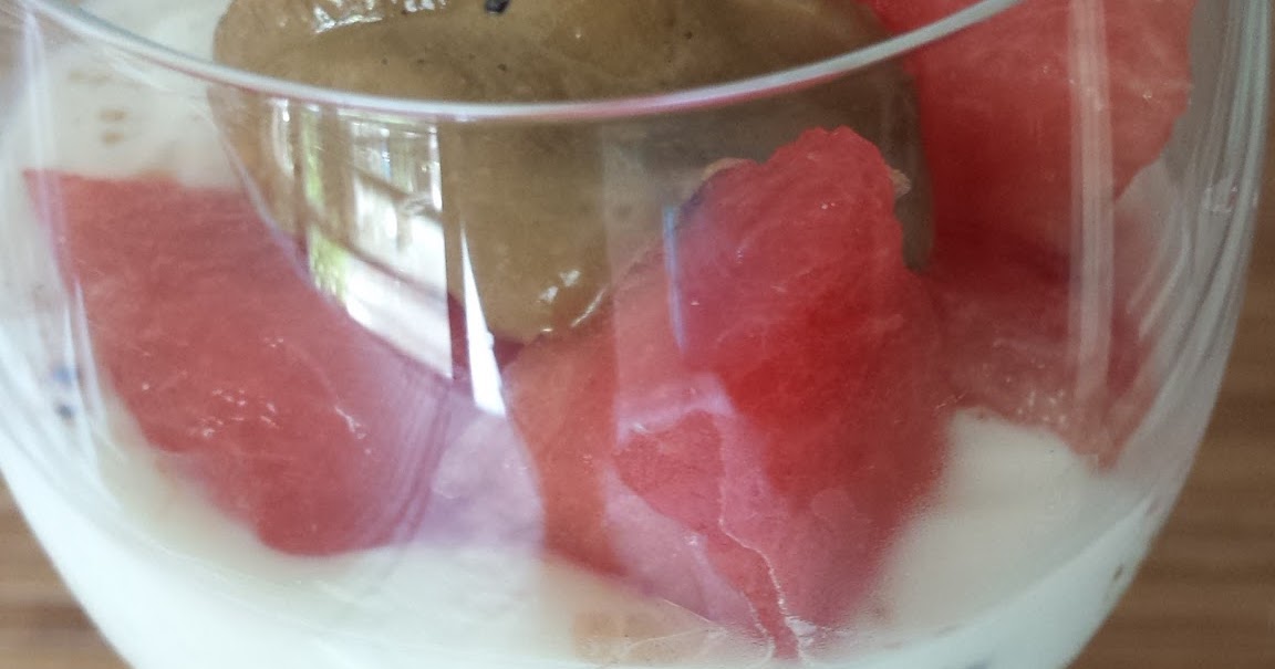 Simplemente Saludable Yogurt griego vegano (con leche de almendras)