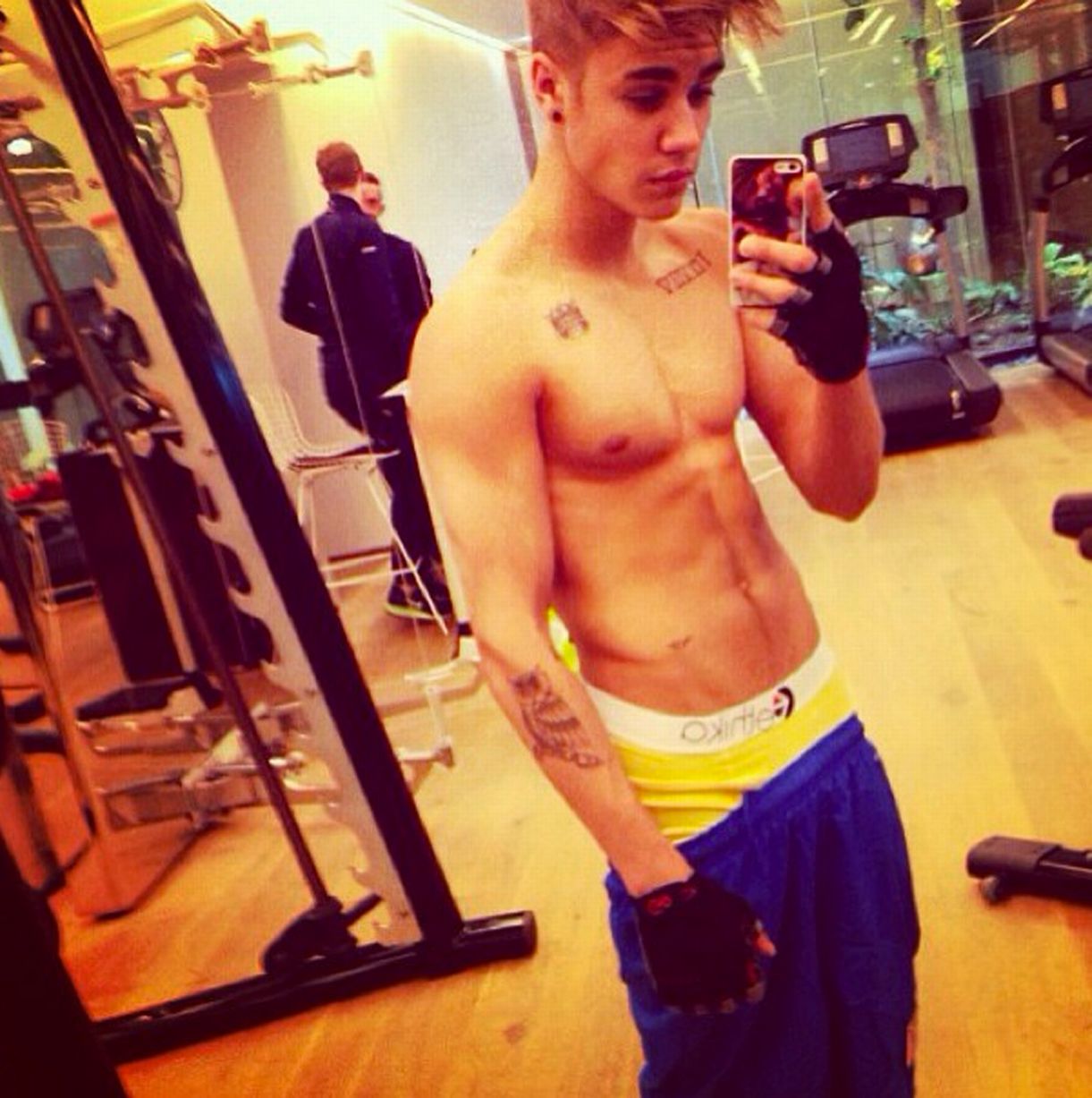 STRENGTH FIGHTERâ„¢: Justin Bieber workout