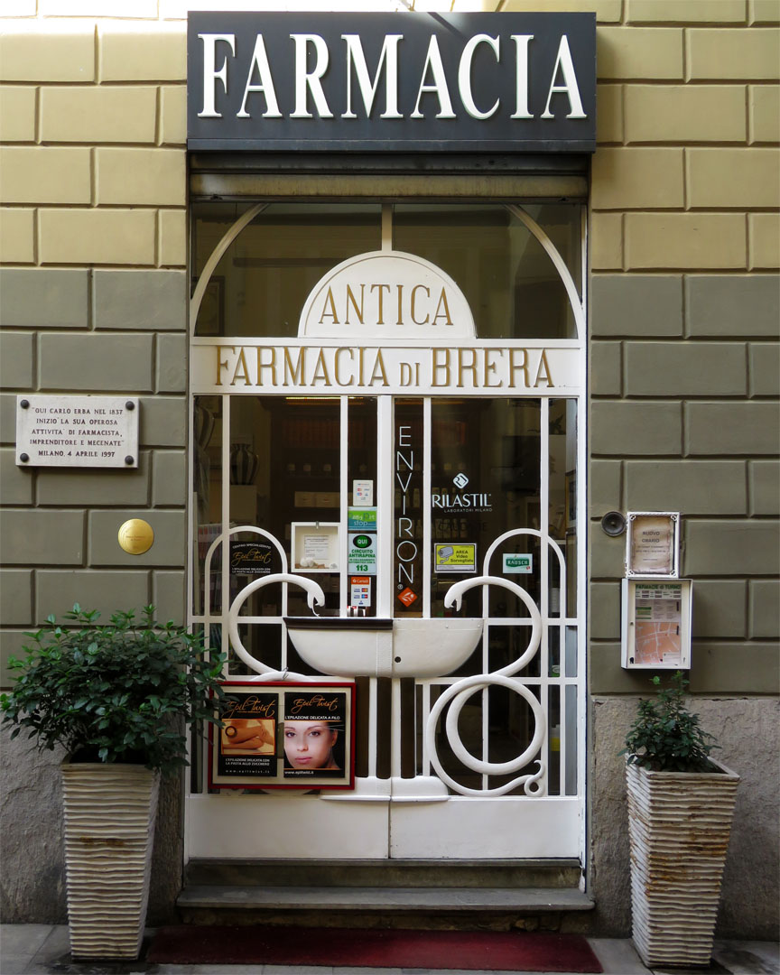 Daily Photo Stream: Farmacia di Brera
