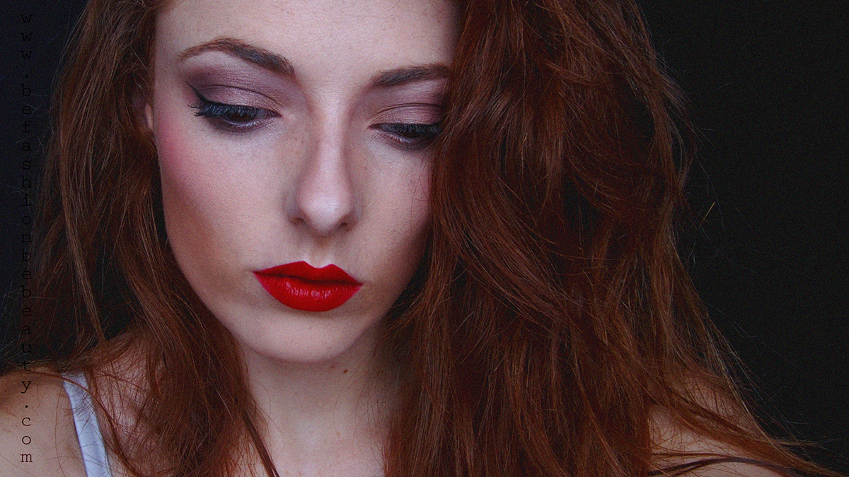 Maquillaje paso a paso con "Be fashion. Be beauty." Labial Ruby Woo de MAC. Paso a paso. Maquillaje paso a paso con "Be fashion. Be beauty." Labial Ruby Woo de MAC. Paso a paso.