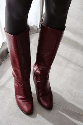 Bottes Gino Vaello En Cuir Vernis Bordeaux - Bout Carré, Talon Haut - Taille 40 - Très Bon état