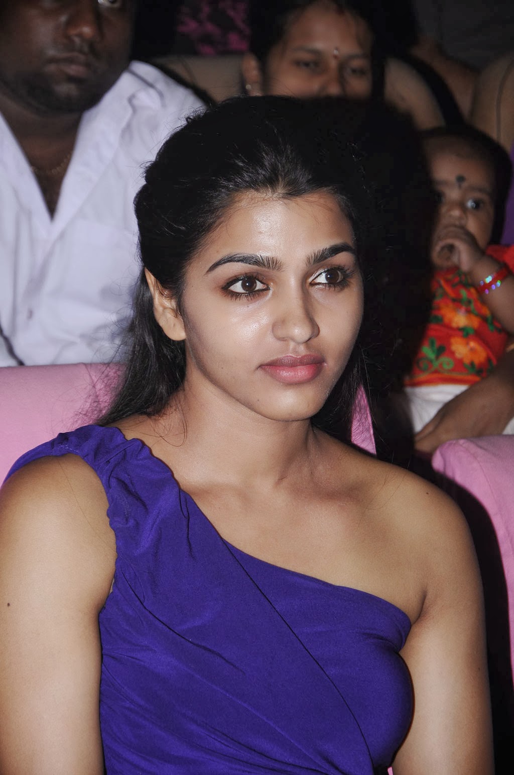 cinemagallery: Dhansika New Photos