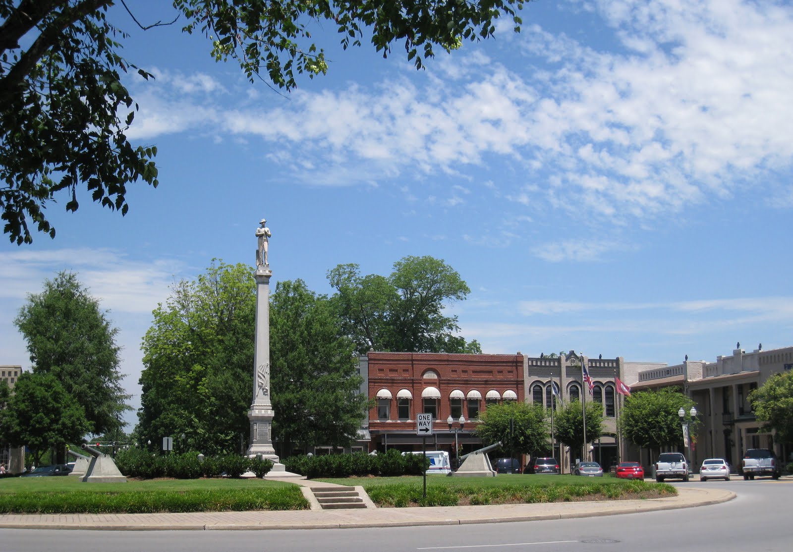 the aqua apartment Destination Franklin, Tennessee