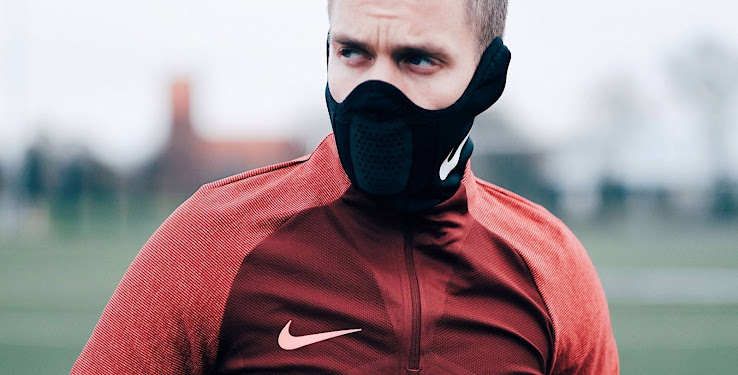 nike strike neck warmer