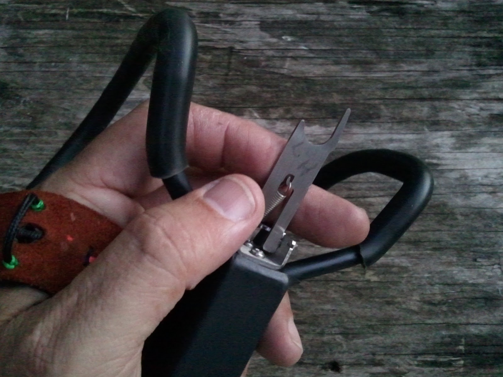 Jeff's Tackle Box Heavy arrow shooting slingshot Jeff's Chief AJ HFX